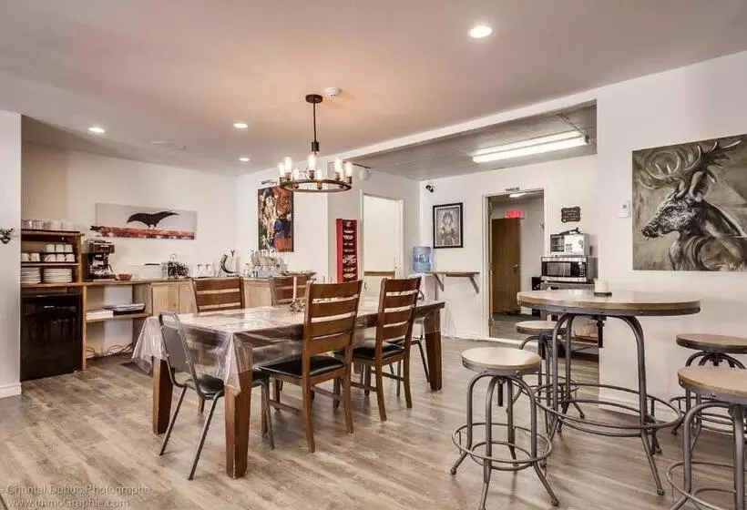 Auberge Motel Drakkar