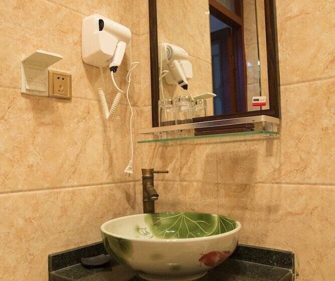 פנסיון Pingyao Xiangshengyuan Guest House