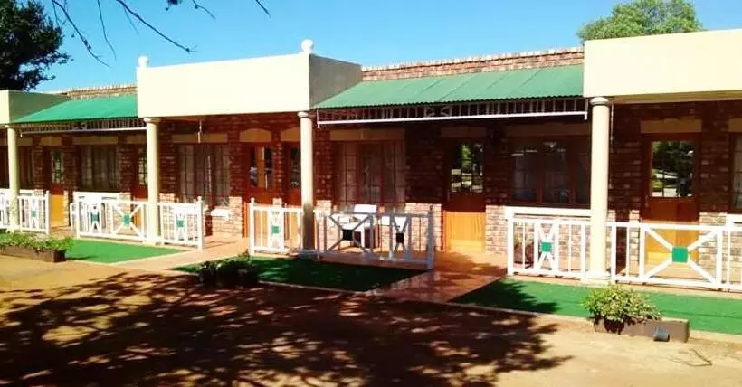 ペンション Camelot Estate Lodging