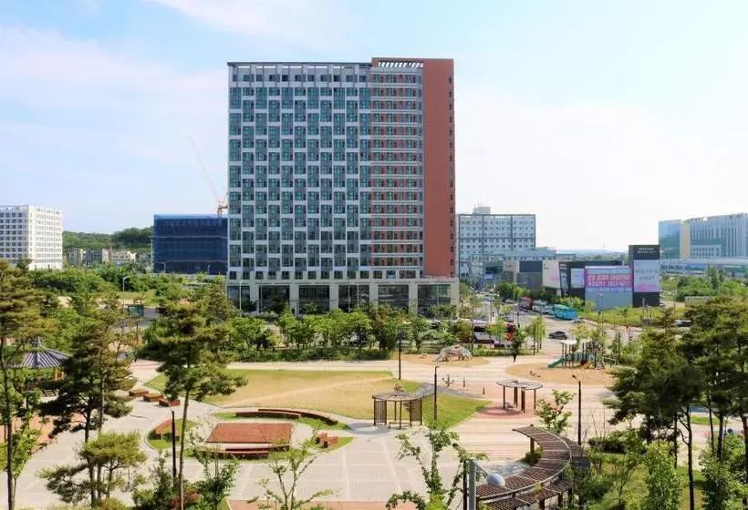 پانسیون Korus Guesthouse