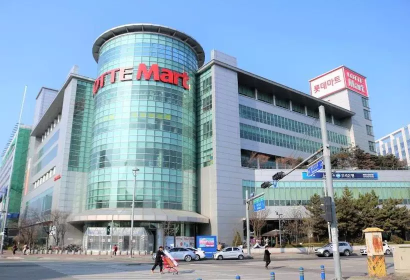 پانسیون Korus Guesthouse