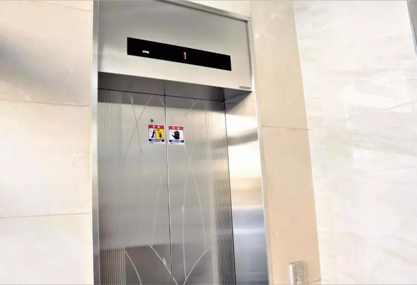 پانسیون Korus Guesthouse