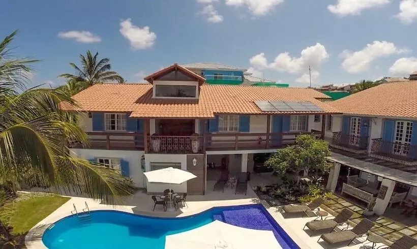 Majatalo Camboinhas Pousada Casa Das Janelas Azuis