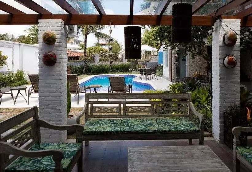 Majatalo Camboinhas Pousada Casa Das Janelas Azuis