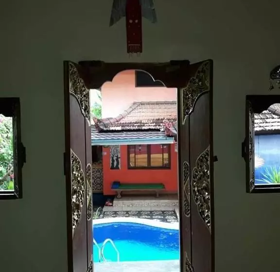 ペンション Kubu Pilatus Inn