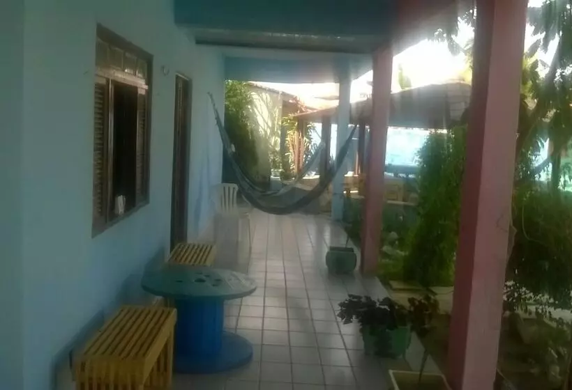 Majatalo Pousada Canto Dos Passaros