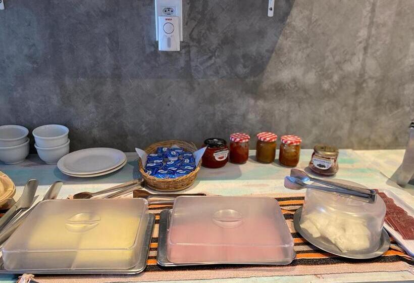 פנסיון Pousada Luar Do Prata