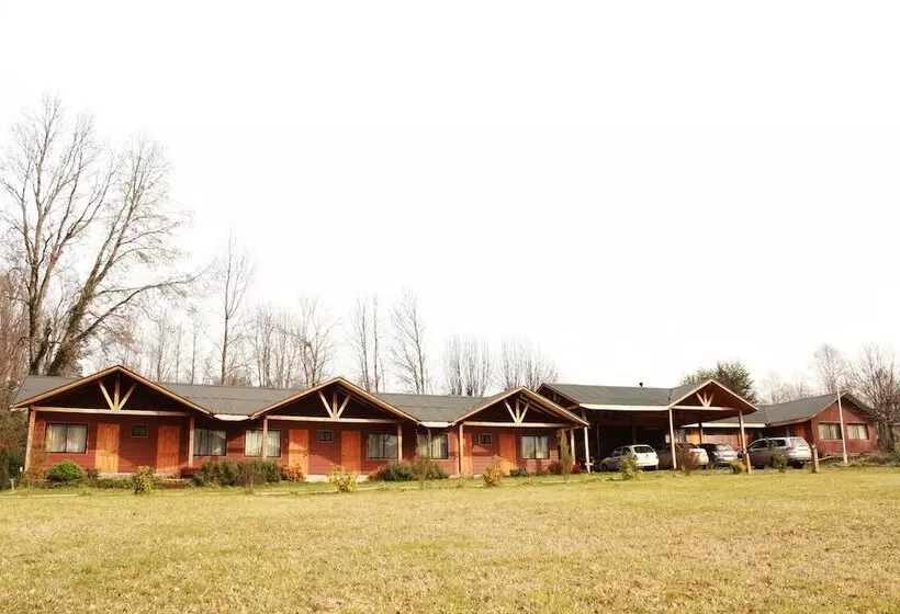 ユースホステル Hosteria Y Camping Del Bosque Pucón