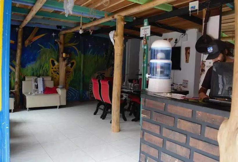 Retkeilymaja Hostal Música Y Arte