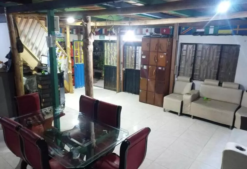 Retkeilymaja Hostal Música Y Arte