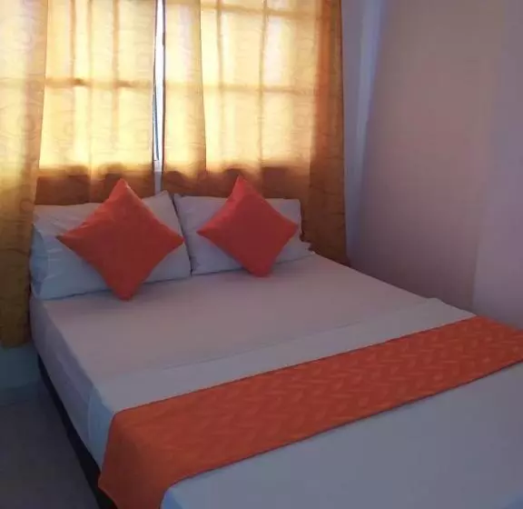 Hotel Torres Del Parque No3