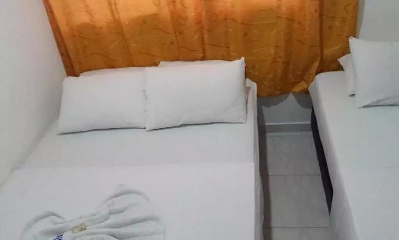 Hotel Torres Del Parque No3