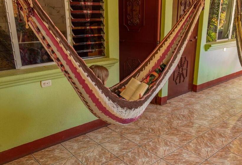 پانسیون Hospedaje Lolita