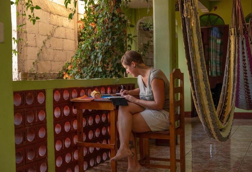 پانسیون Hospedaje Lolita