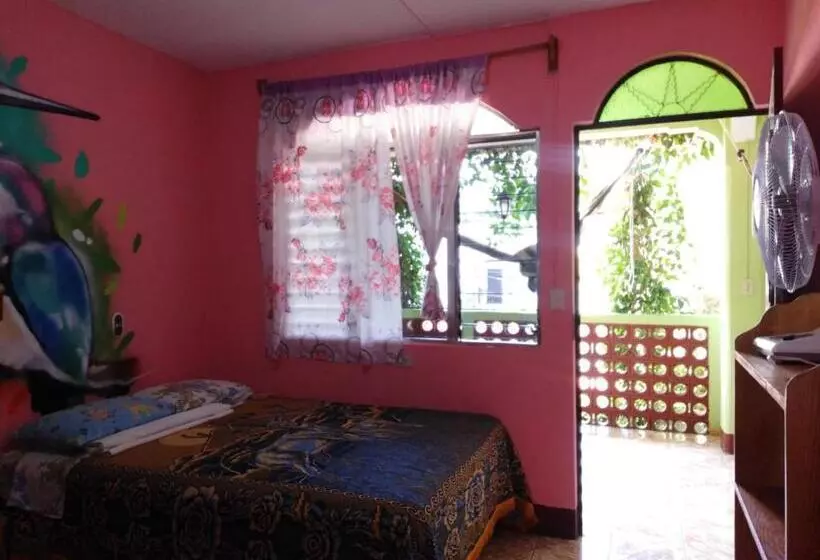 پانسیون Hospedaje Lolita