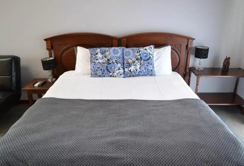 پانسیون Travel North Guesthouse