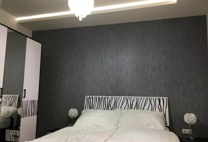 Aamiaismajoitus (B&B) Kristály Apartmanok