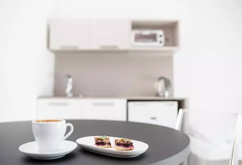 پانسیون Penzión V Inom Svete