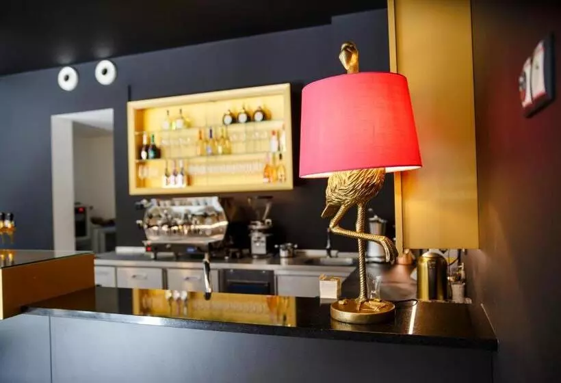 پانسیون Penzión V Inom Svete