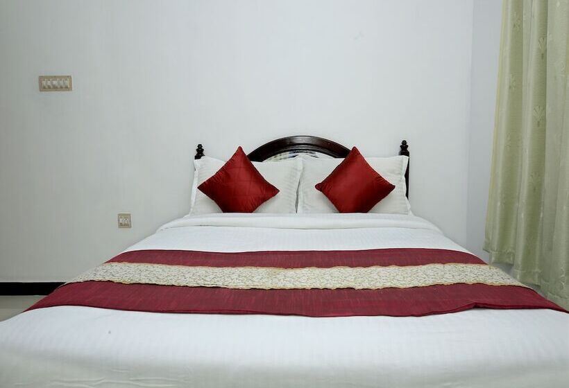 Oyo 10224 Hotel Penrallt Homestay
