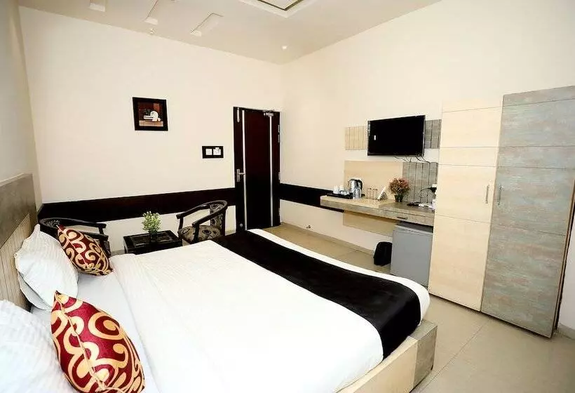 Bhagyaraj Palace   Best Hotel In Kanpur
