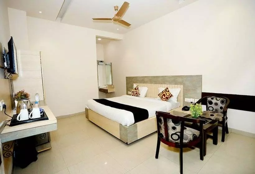 Bhagyaraj Palace   Best Hotel In Kanpur