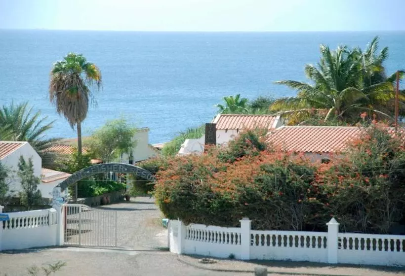 Cloud7 Beach Hostel