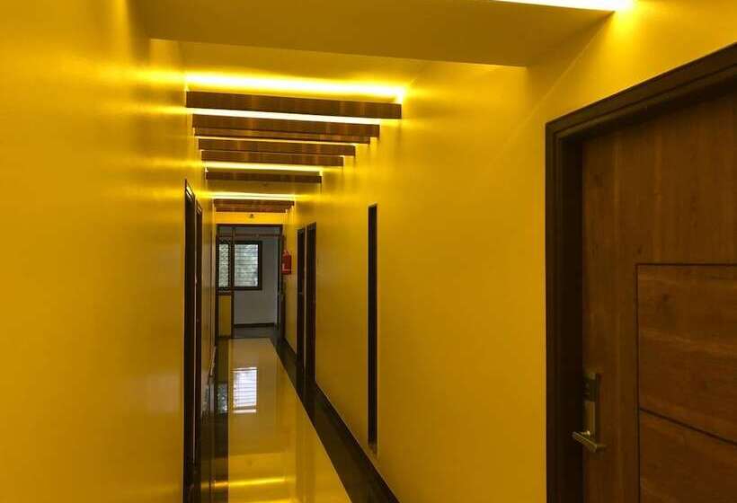 Kyriad Hotel Vijayapura