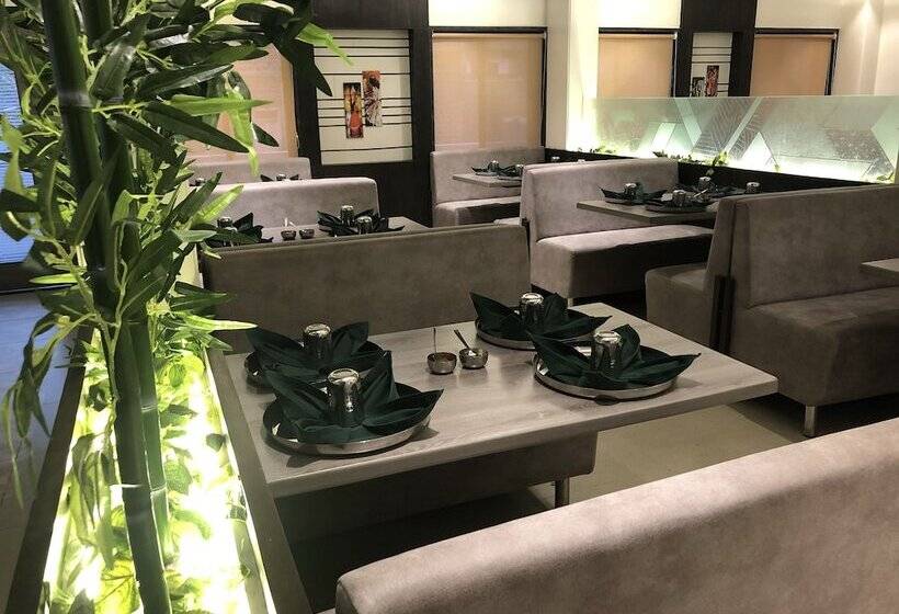 Kyriad Hotel Vijayapura