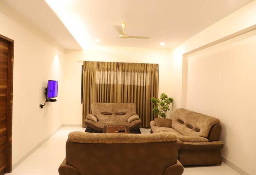 Kyriad Hotel Vijayapura