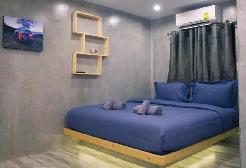 ペンション Classiccar Caravan