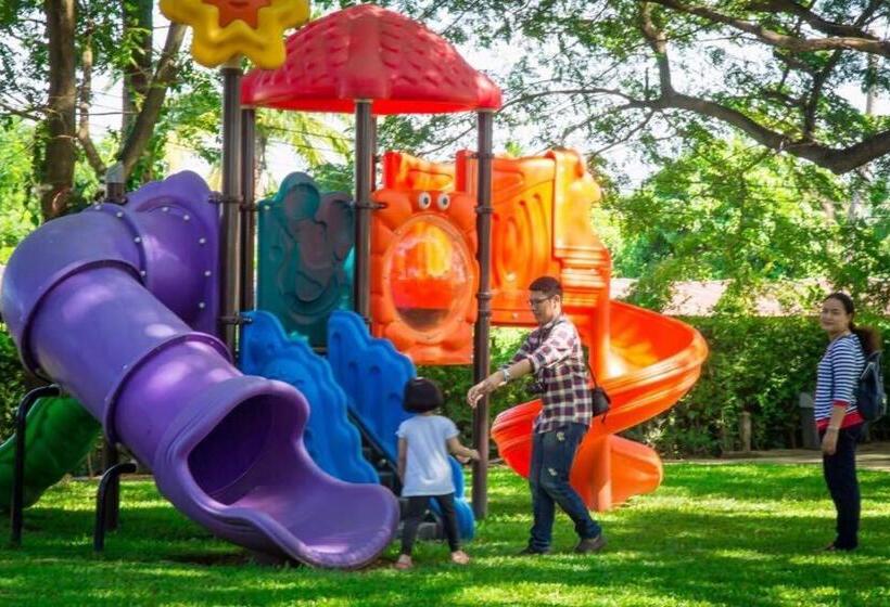 膳宿费 Classiccar Caravan