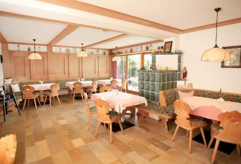 Pension Arzberghof