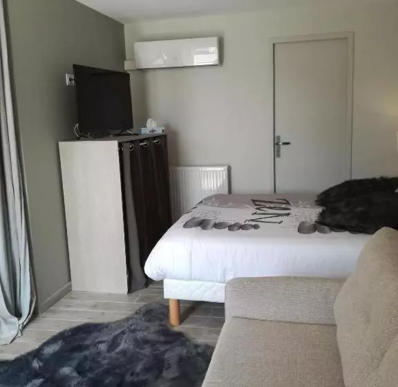 Aamiaismajoitus (B&B) Naphéo