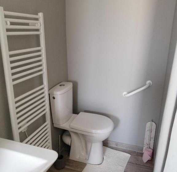 مبيت وإفطار Naphéo