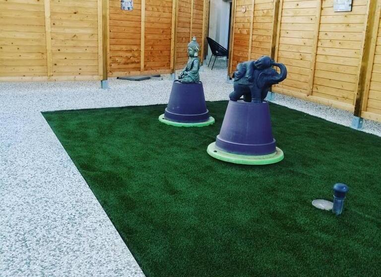 مبيت وإفطار Naphéo