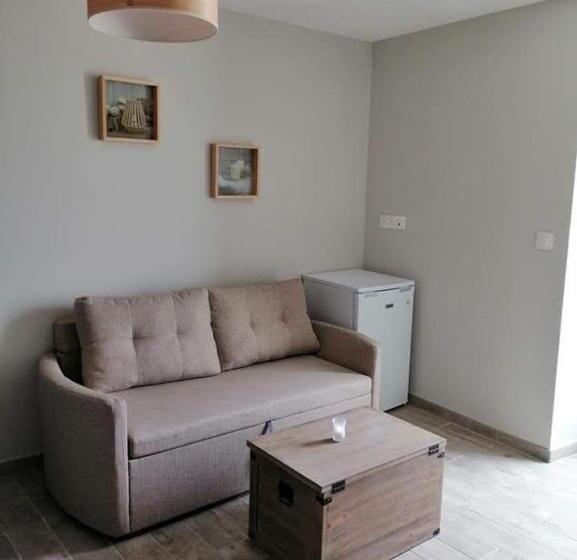 مبيت وإفطار Naphéo