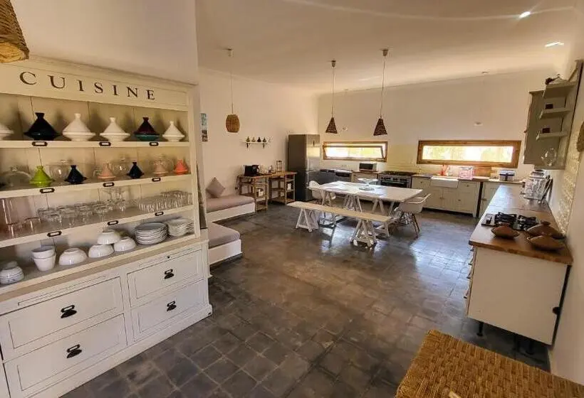 ペンション Tawenza Lodge