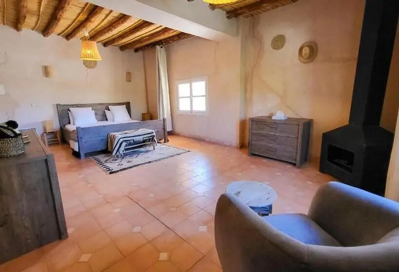 ペンション Tawenza Lodge
