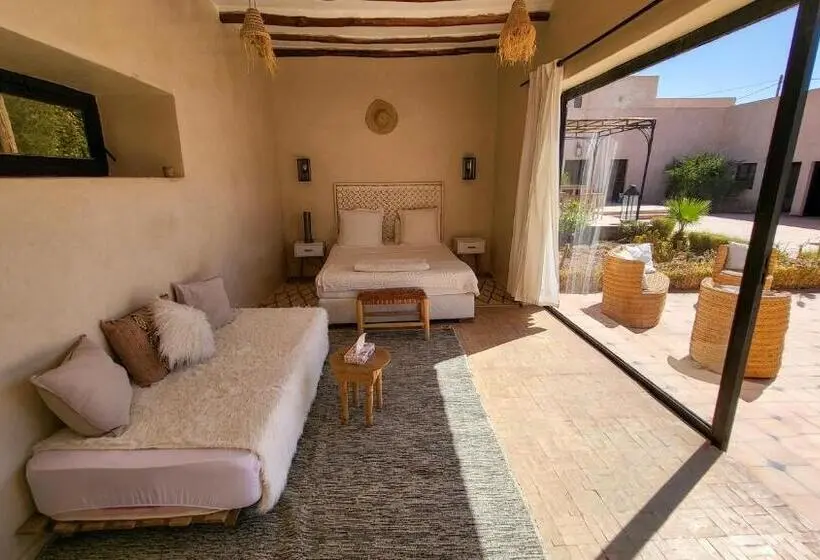 ペンション Tawenza Lodge