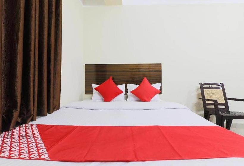 Hotel Oyo 35635 Central Inn 1