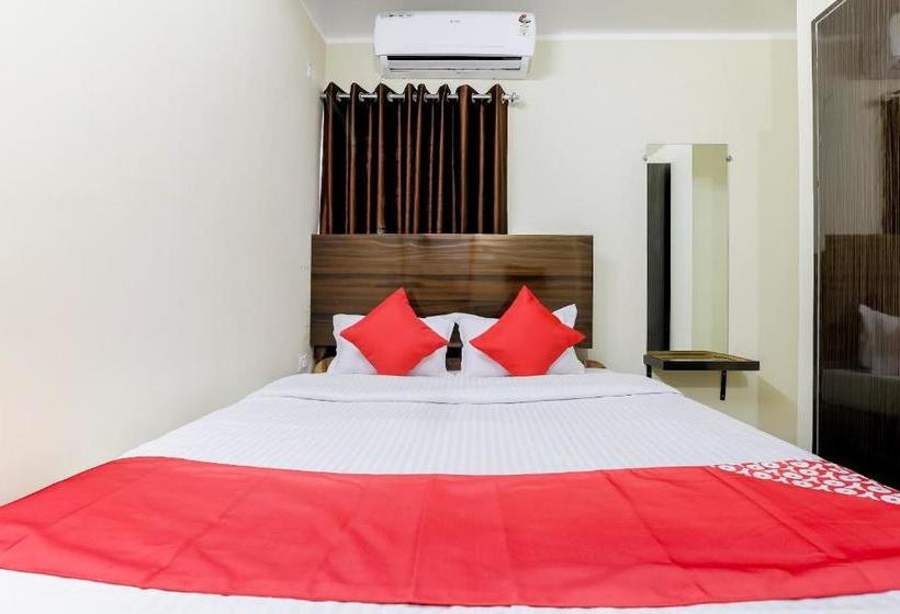 Hotel Oyo 35635 Central Inn 1