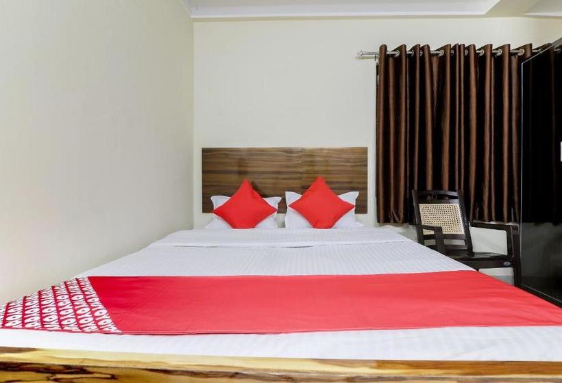 Hotel Oyo 35635 Central Inn 1