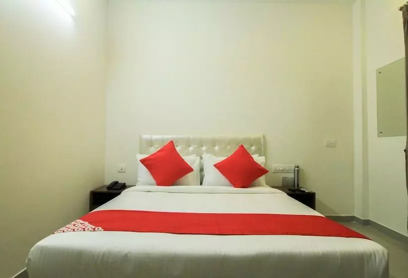 ホテル Oyo 35953 Rio Rooms