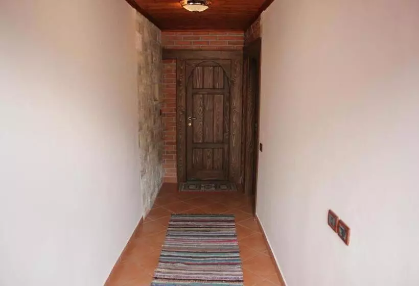 ペンション Guesthouse Arjan