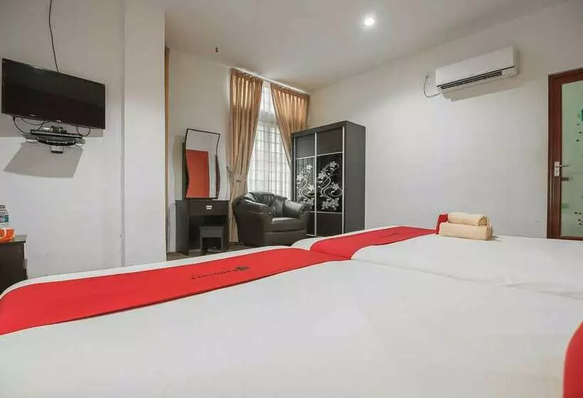 ペンション Reddoorz @ Batam Center 2