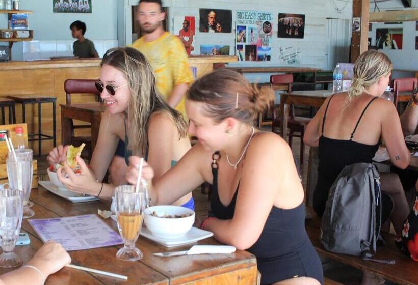 הוסטל The Big Easy Koh Rong Samloem