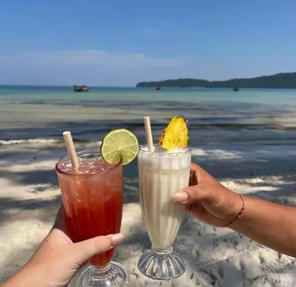 هاستل The Big Easy Koh Rong Samloem