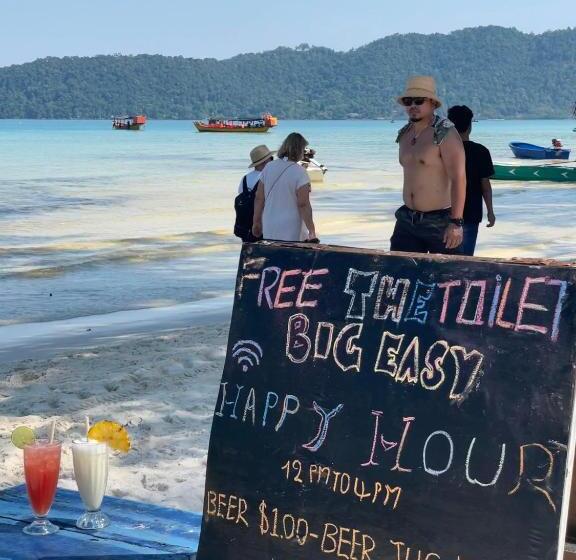 הוסטל The Big Easy Koh Rong Samloem