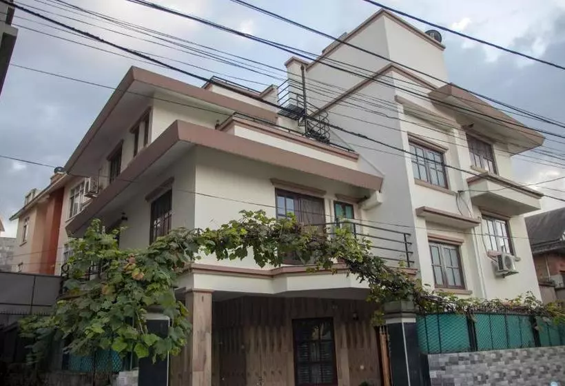 Hostmandu B&b
